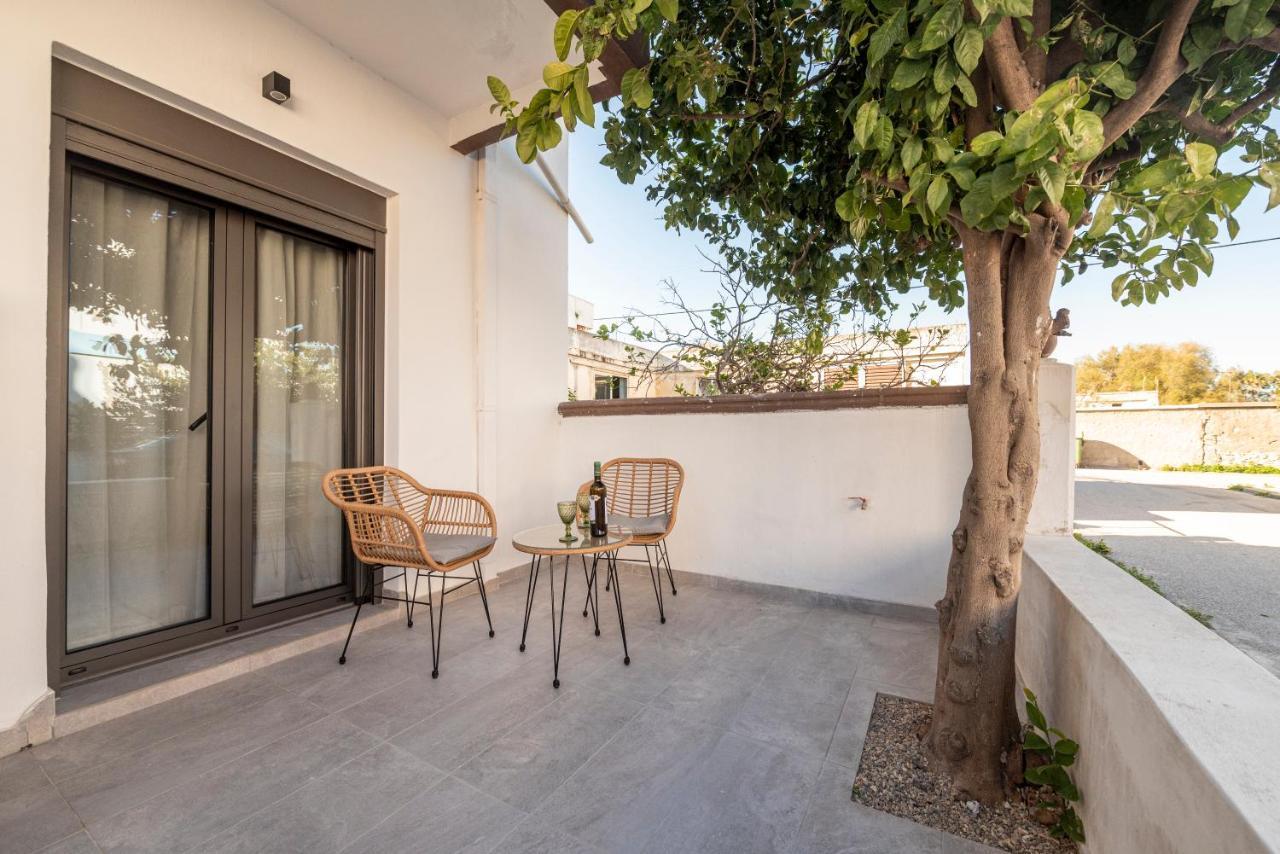 Irene'S Sunny Apartment Cos Exterior foto